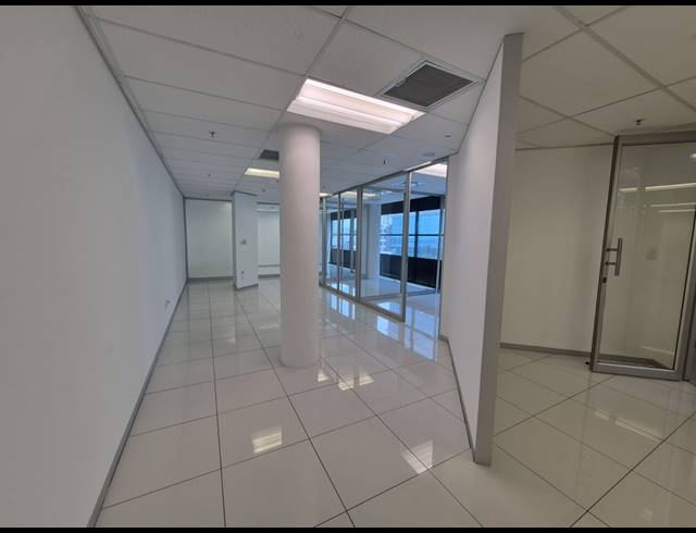 110M² OFFICE TO LET IN SANDTON CENTRAL
